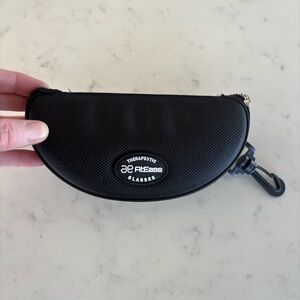 At Ease Therapeutic Glasses‎
